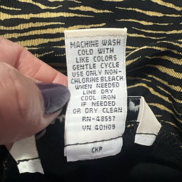 French Laundry Slinky Top Size L Animal Print Sleeveless Cowl Neck Acetate Blend - Picture 8 of 11